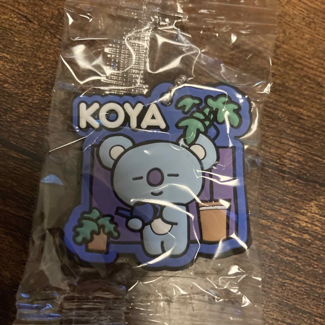 bt21 くら寿司 KOYA セット エンタメ/ホビーのタレントグッズ(アイドルグッズ)の商品写真