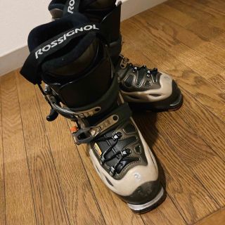 ロシニョール(ROSSIGNOL)の【ROSSIGNOL】スキーブーツ　レディース　22.5〜23cm(ブーツ)