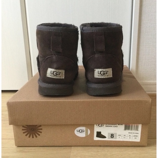 UGG(アグ)のUGG ショートブーツ レディースの靴/シューズ(ブーツ)の商品写真