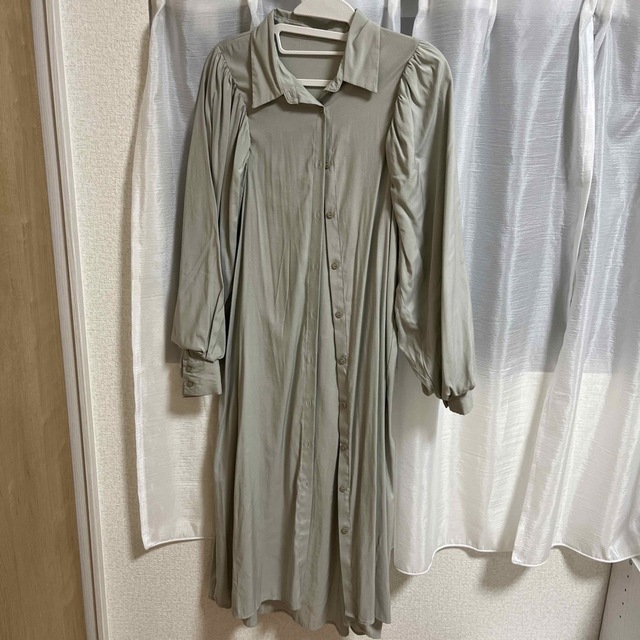 INGNI(イング)のゆい様専用 ロング丈シャツ レディースのトップス(シャツ/ブラウス(長袖/七分))の商品写真