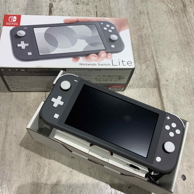 ニンテンドースイッチ　ライト　グレー