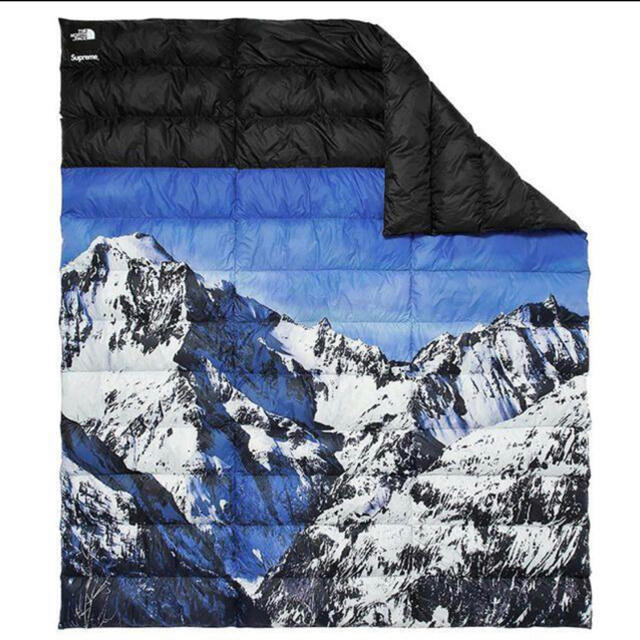 The North Face Mountain Nuptse Blanket 新ポケモン