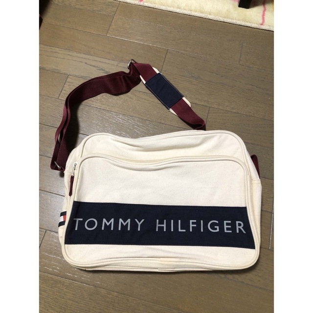 TOMMY HILFIGER(トミーヒルフィガー)のトミー ショルダーバッグ レディースのバッグ(ショルダーバッグ)の商品写真