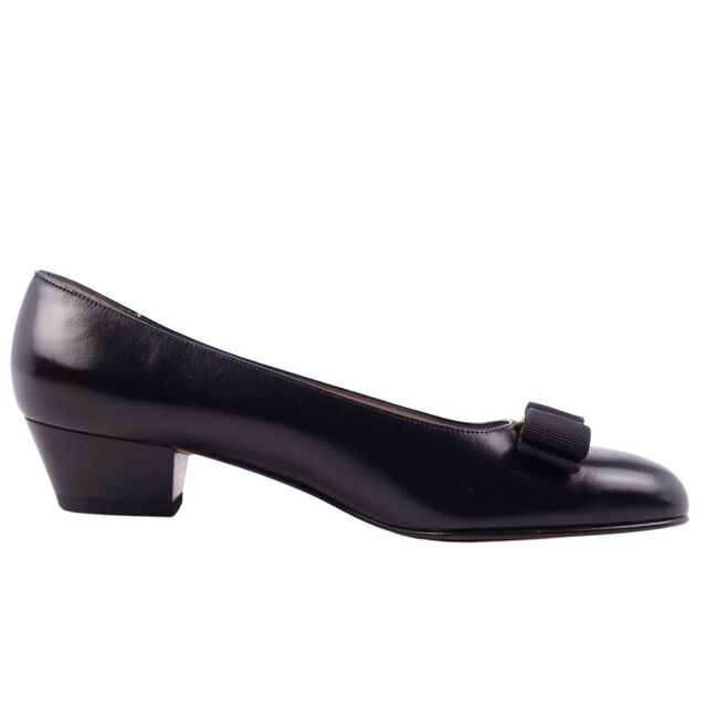 未使用 サルヴァトーレ フェラガモ Salvatore Ferragamo パンプス