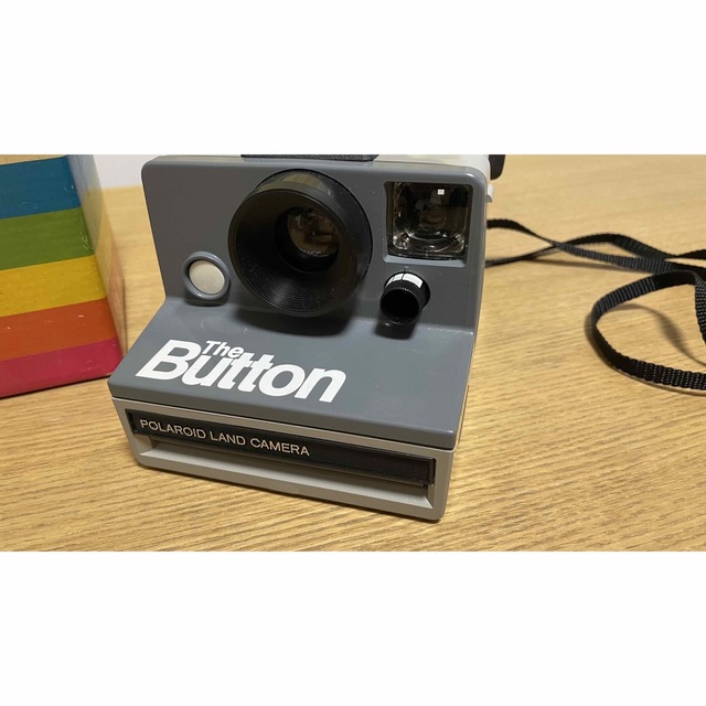 POLAROID The Button 【美品】【超希少】【箱付き】 スマホ/家電/カメラのカメラ(フィルムカメラ)の商品写真