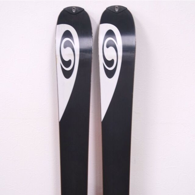 サロモン salomon カービングスキー SEVEN TWENTY 720 150cm サロモン salomon カービングスキー SEVEN TWENTY 720 150cm