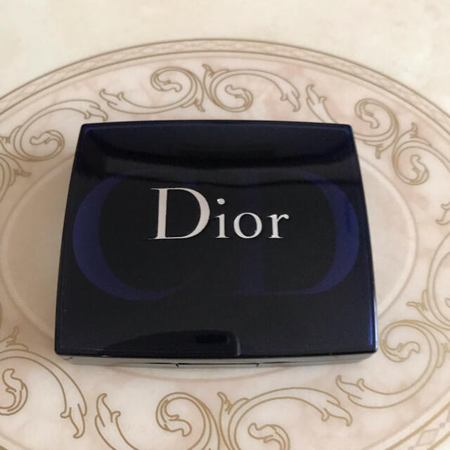 Dior(ディオール)のDior フェイスパウダー コスメ/美容のベースメイク/化粧品(ファンデーション)の商品写真