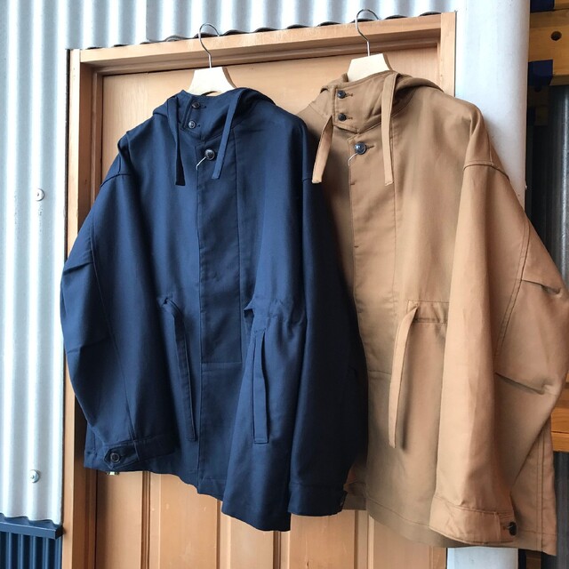 UNIVERSAL PRODUCTS(ユニバーサルプロダクツ)のuniversal products cotton hooded jackets メンズのジャケット/アウター(モッズコート)の商品写真