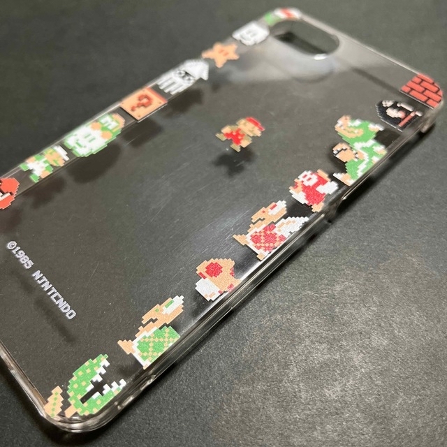 BANDAI(バンダイ)のiPhone 7/8/SEケース　スーパーマリオブラザーズ【used】 スマホ/家電/カメラのスマホアクセサリー(iPhoneケース)の商品写真