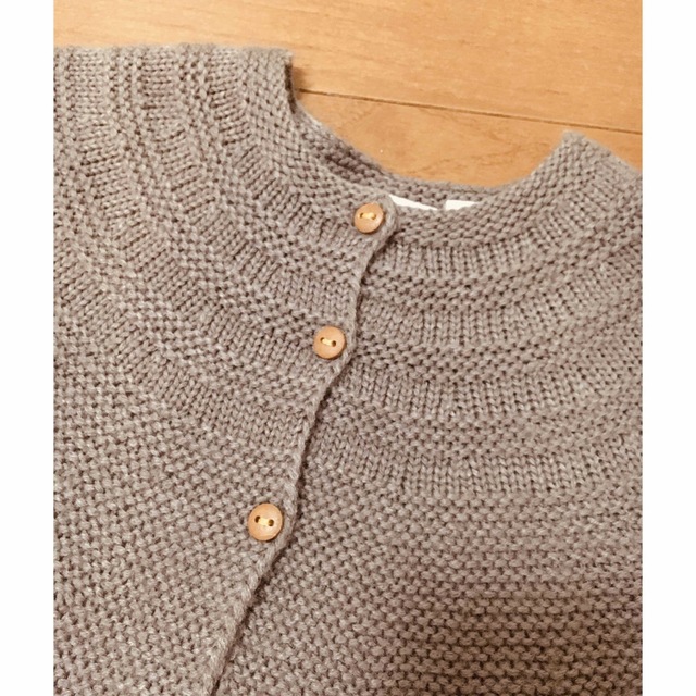 ZARA KIDS(ザラキッズ)のZARA baby ニット　カーディガンセーター　86　タイツ　セット キッズ/ベビー/マタニティのベビー服(~85cm)(カーディガン/ボレロ)の商品写真