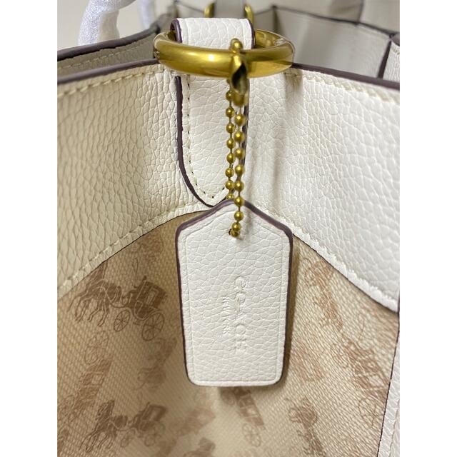 新品✨COACH フィールドトート ホースアンドキャリッジ 2