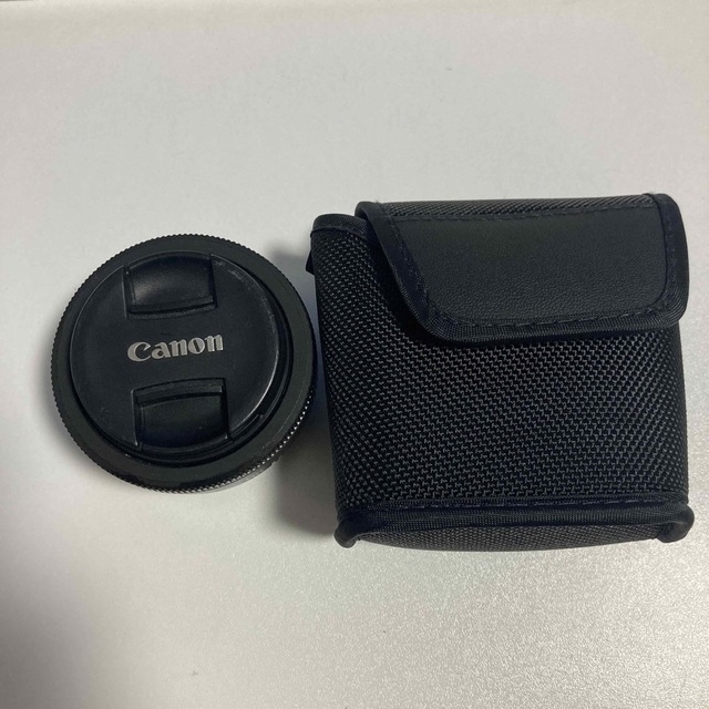 Canon(キヤノン)の【新品同様】Canon EF40mm F2.8 STM スマホ/家電/カメラのカメラ(レンズ(単焦点))の商品写真