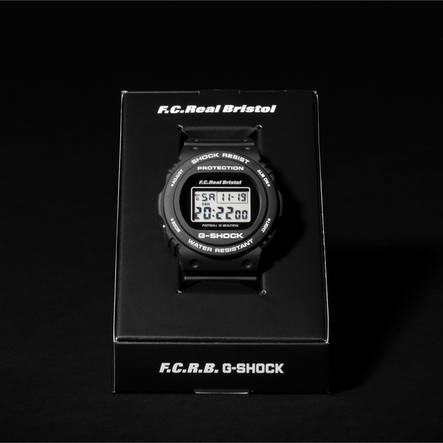 F.C.R.B.(エフシーアールビー)のF.C.Real Bristol  F.C.R.B. TEAM G-SHOCK メンズの時計(腕時計(デジタル))の商品写真