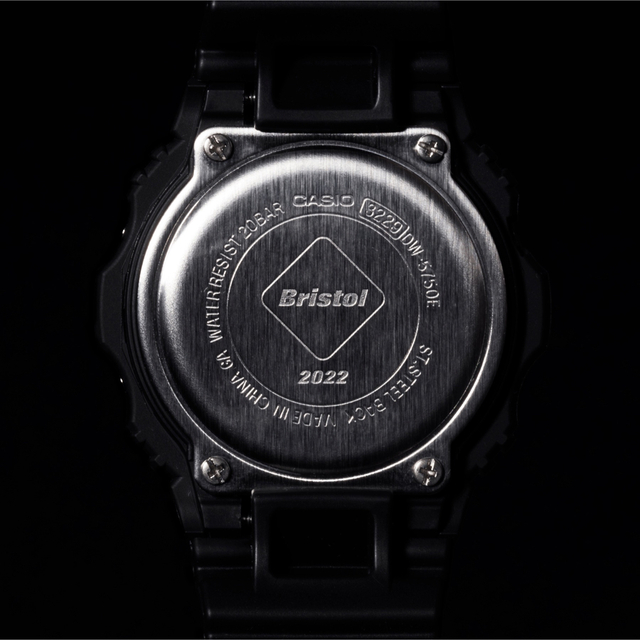 F.C.R.B.(エフシーアールビー)のF.C.Real Bristol  F.C.R.B. TEAM G-SHOCK メンズの時計(腕時計(デジタル))の商品写真