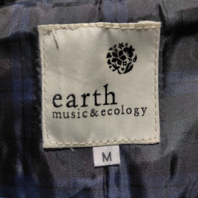 earth music & ecology(アースミュージックアンドエコロジー)の【 最終値下 】earth music&ecology ダッフルコート 紺  M レディースのジャケット/アウター(ダッフルコート)の商品写真