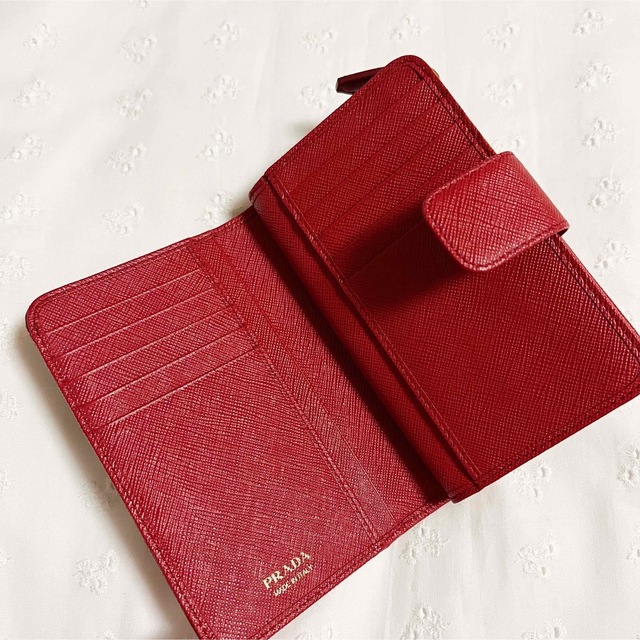 PRADA(プラダ)の専用★PRADA プラダ 二つ折り財布 コンパクトウォレット レディースのファッション小物(財布)の商品写真