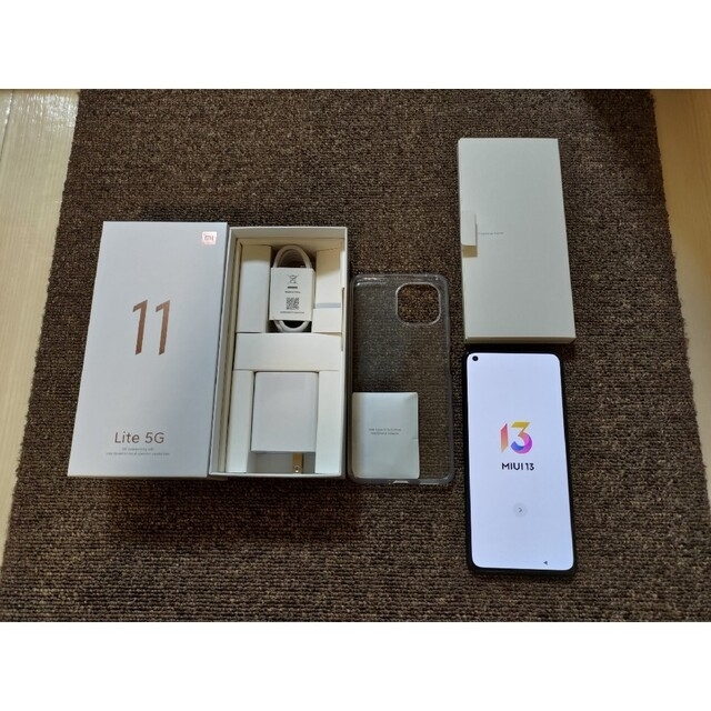 Xiaomi mi 11 lite 5g トリュフブラック 本体Xiaomi