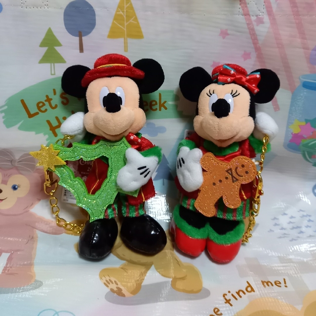 ディズニー　シー　クリスマス　2022　ぬいぐるみバッジ　ミッキー　ミニー　新品