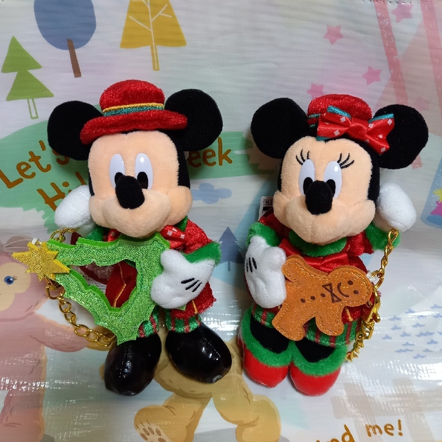 ディズニー　シー　クリスマス　2022　ぬいぐるみバッジ　ミッキー　ミニー　新品