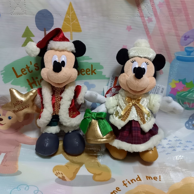 ディズニー　ランド　クリスマス　2022　ミッキー　ミニー　ぬいぐるみバッジ