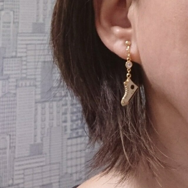 最大50%オフ! ♡再販♡華奢シルバーチェーン × ドロップジルコニア♡スイングノンホールピアス✨ nascd.edu.bd