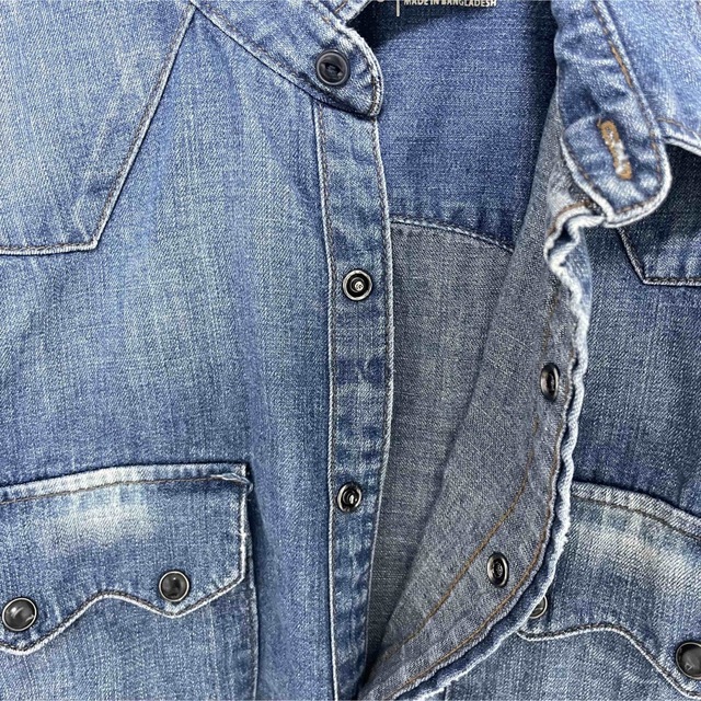 GAP(ギャップ)のデニムシャツ メンズのトップス(シャツ)の商品写真