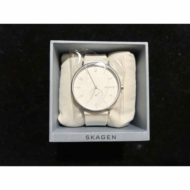 SKAGEN(スカーゲン)の【新品未使用品】SKAGEN AAREN パールホワイト メンズの時計(腕時計(アナログ))の商品写真