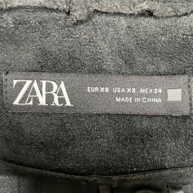 ZARA(ザラ)のzara フェイクレザーワンピース レディースのワンピース(ロングワンピース/マキシワンピース)の商品写真