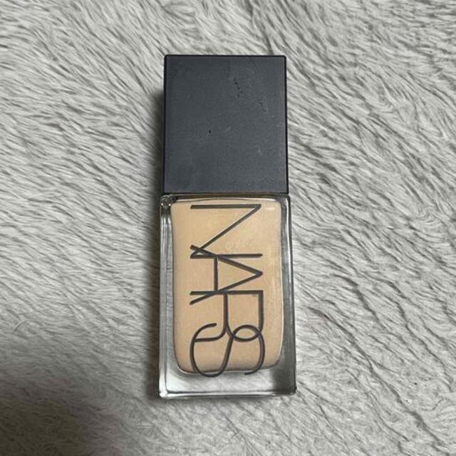 NARS ファンデーション