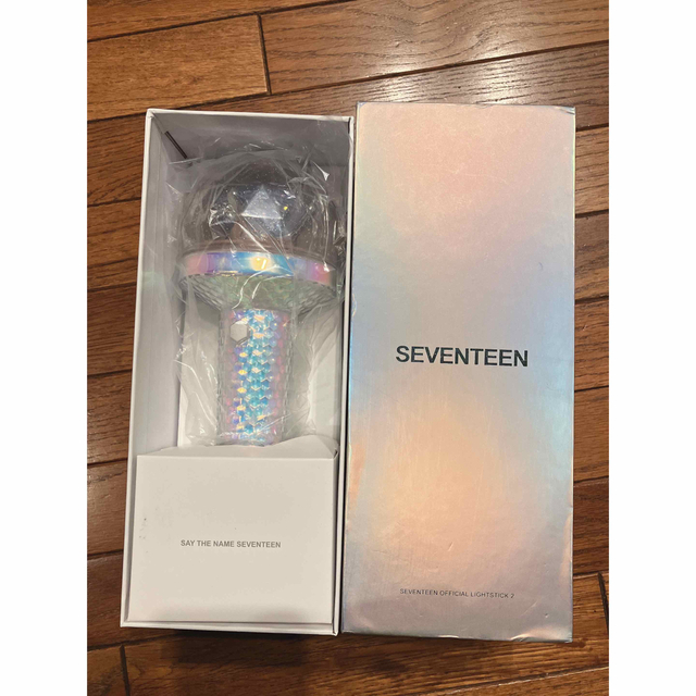 seventeen ペンライト　ver.2 Bluetooth エンタメ/ホビーのタレントグッズ(アイドルグッズ)の商品写真