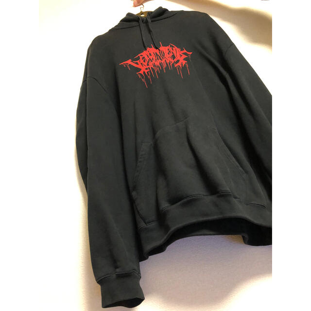 美品　vetements ヴェトモン  パーカー