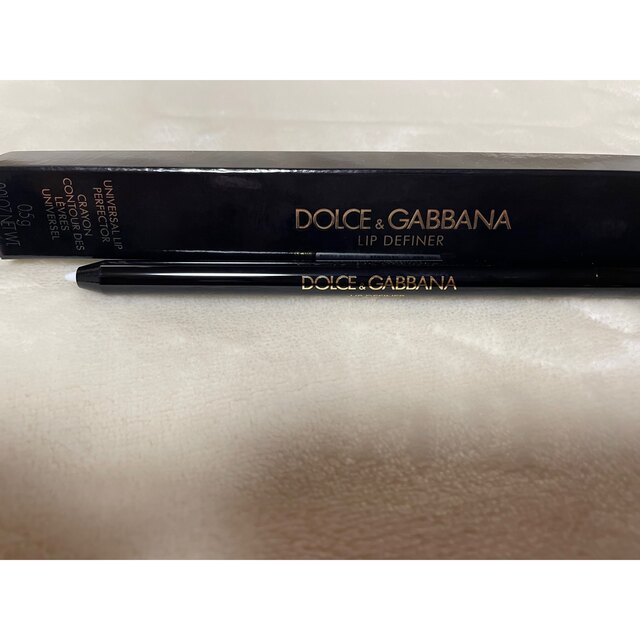 DOLCE&GABBANA(ドルチェアンドガッバーナ)のDOLCE＆GABBANA リップディファイナーユニバーサルリップパーフェクター コスメ/美容のベースメイク/化粧品(リップライナー)の商品写真