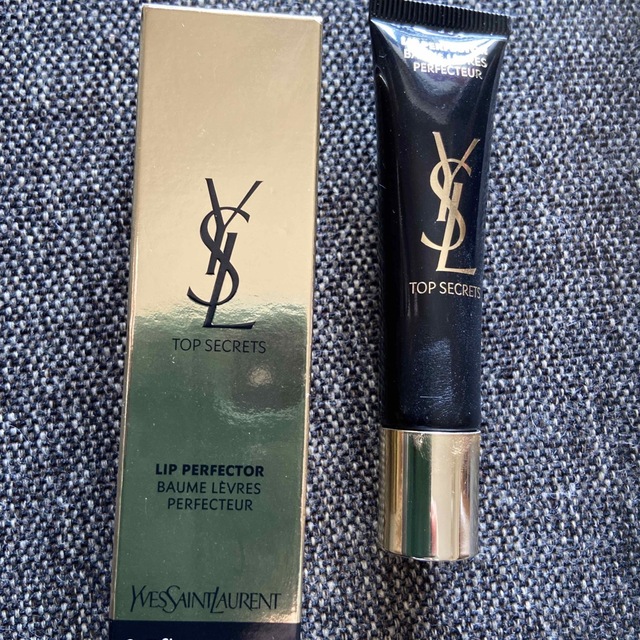 Yves Saint Laurent(イヴサンローラン)のトップ　シークレット　リップ　パーフェクター コスメ/美容のスキンケア/基礎化粧品(リップケア/リップクリーム)の商品写真