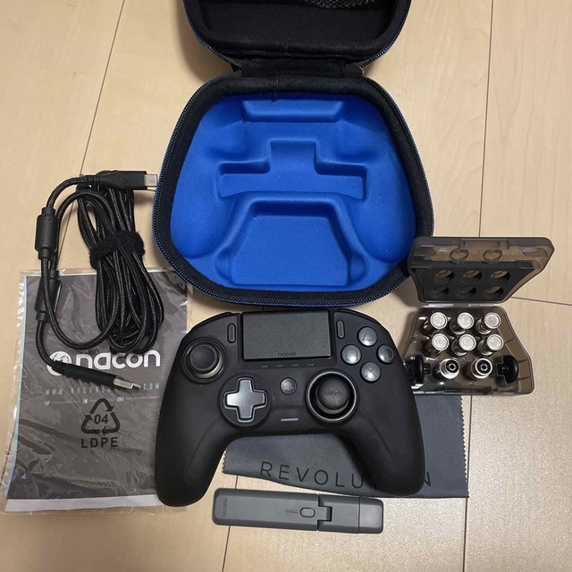 nacon REVOLUTIONUNLIMITED PRO CONTROLLER 2