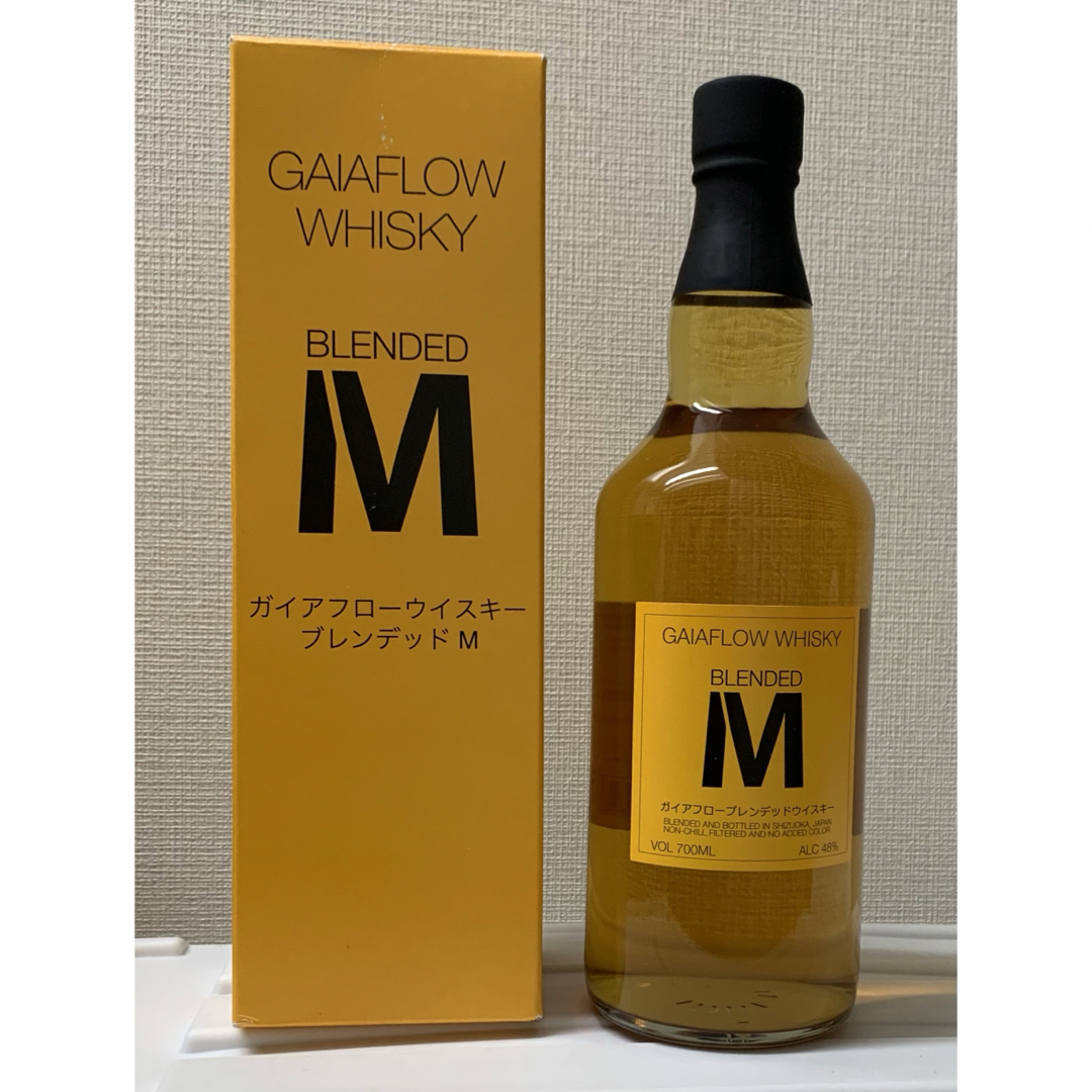 【ガイアフロー静岡❗️２本セット】ブレンデッドM 700ml 化粧箱入り 食品/飲料/酒の酒(ウイスキー)の商品写真