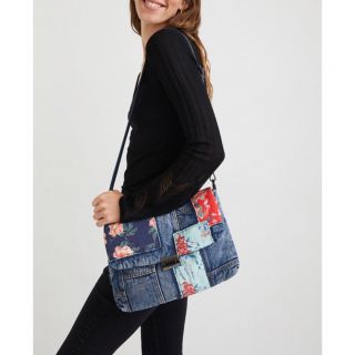 デシグアル(DESIGUAL)の新品✨タグ付き♪ 定価14,900円　デシグアル　デニム和柄　ショルダーバッグ(ショルダーバッグ)