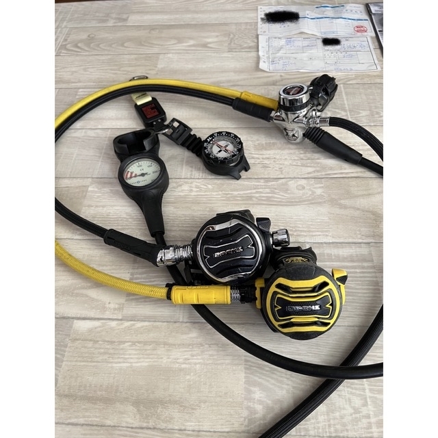 新品】 apeks XTX200 レギュレータ オーバーフォール済み エーペックス