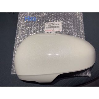 新品 純正品 プリウス ZVW30 左 ドアミラーカバー 070 パールホワイト(汎用パーツ)