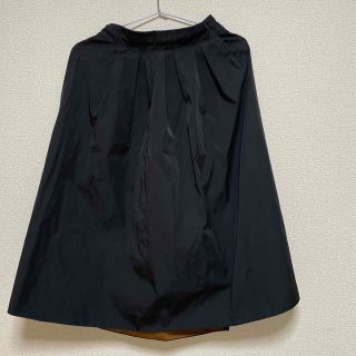 ザラ(ZARA)のZARA  黒膝下スカート(その他)