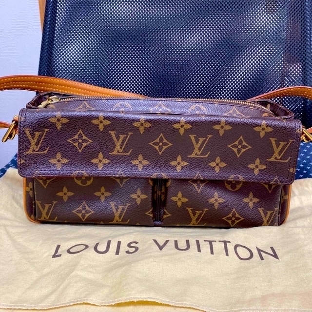 LOUIS VUITTON(ルイヴィトン)のルイ・ヴィトン モノグラム ヴィバ・シテMM  美品　廃番 レディースのバッグ(ショルダーバッグ)の商品写真