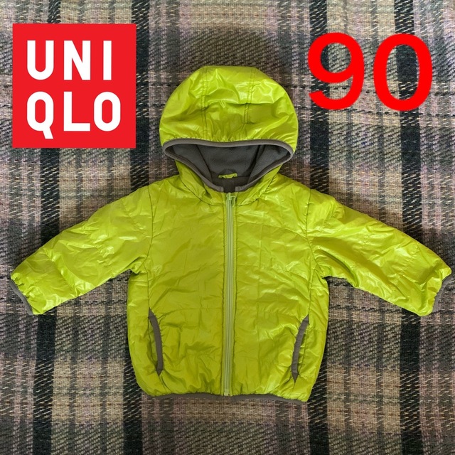 UNIQLO(ユニクロ)のユニクロ　ベビー　ダウン　90 キッズ/ベビー/マタニティのキッズ服男の子用(90cm~)(ジャケット/上着)の商品写真