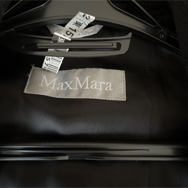 Max Mara(マックスマーラ)のマックスマーラコート38黒 レディースのジャケット/アウター(チェスターコート)の商品写真