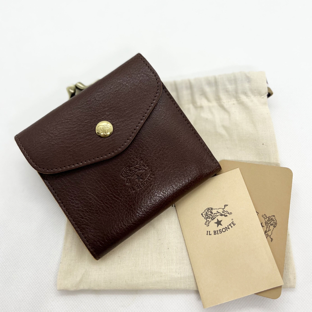最新情報小物ムとなって IL BISONTE - イルビゾンテ 二つ折財布 がま口 ☆マロン