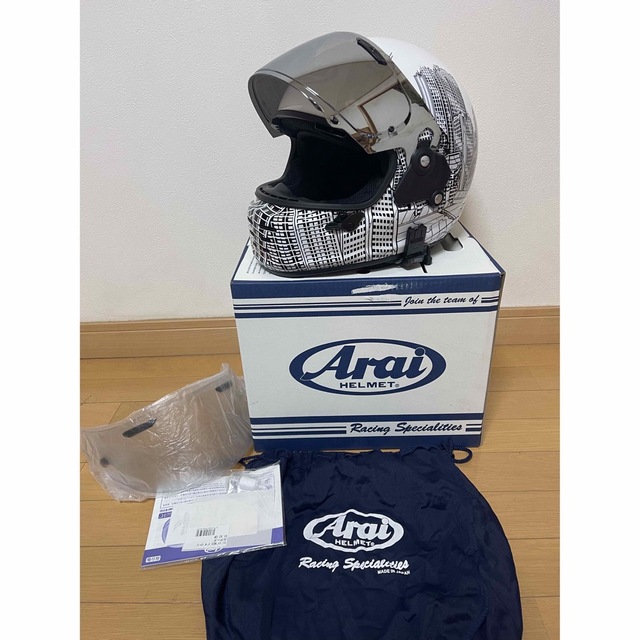 オープニング 大放出セール 【極美品】arai (XL/61〜62cm) ROARDS NEO