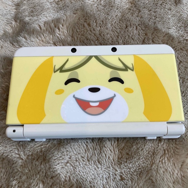 【良品】NEW NINTENDO 3DS本体＋アダプター＋ケース＋クロスあつまれどうぶつの森