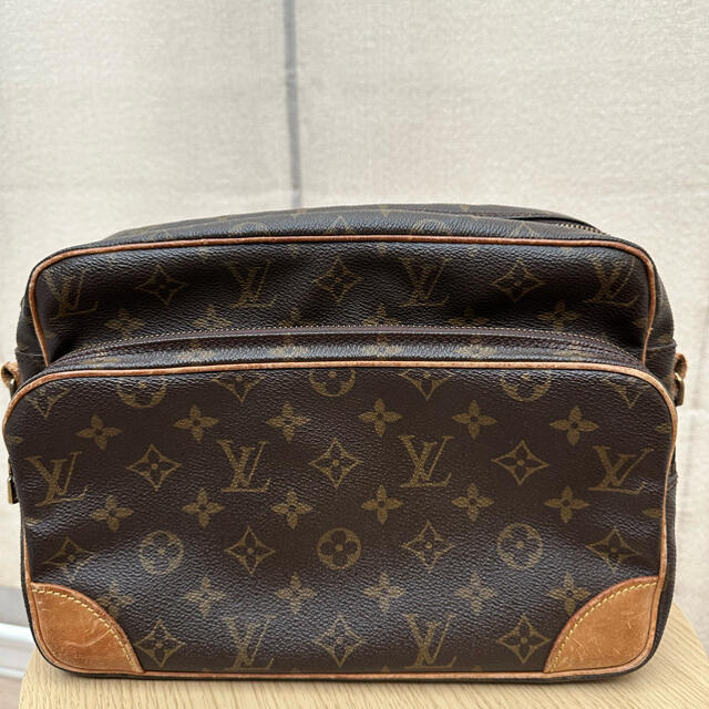 ショルダーバッグLOUIS VUITTON  ルイヴィトン モノグラム ショルダーバッグ ナイル