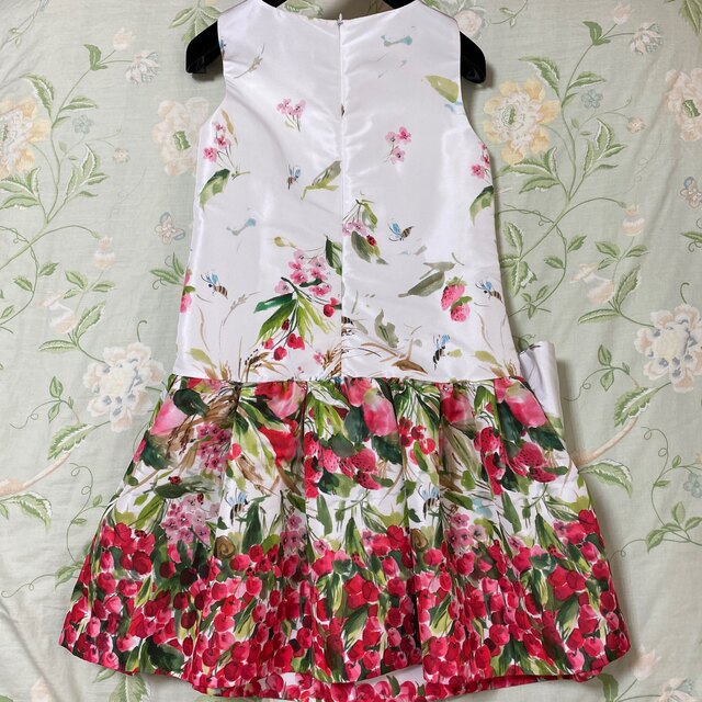 RED VALENTINO(レッドヴァレンティノ)のレッドヴァレンティノ RED VALENTINO ワンピース 蜂 花 さくらんぼ レディースのワンピース(ひざ丈ワンピース)の商品写真