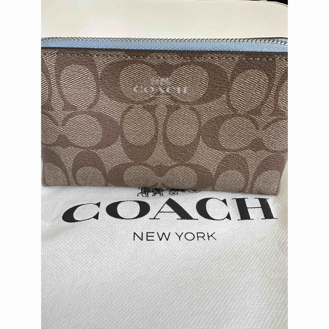 COACH(コーチ)のコーチ　ポーチ レディースのファッション小物(ポーチ)の商品写真