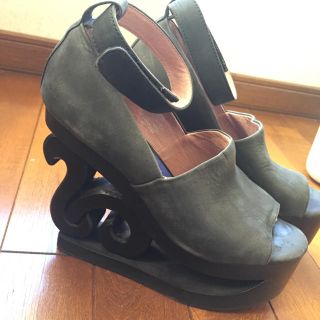 ジェフリーキャンベル(JEFFREY CAMPBELL)のジェフリーキャンベル スケートサンダル(サンダル)