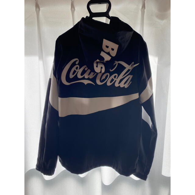 F.C.R.B.(エフシーアールビー)のFCRB × コカコーラ　JACKET S メンズのジャケット/アウター(ナイロンジャケット)の商品写真